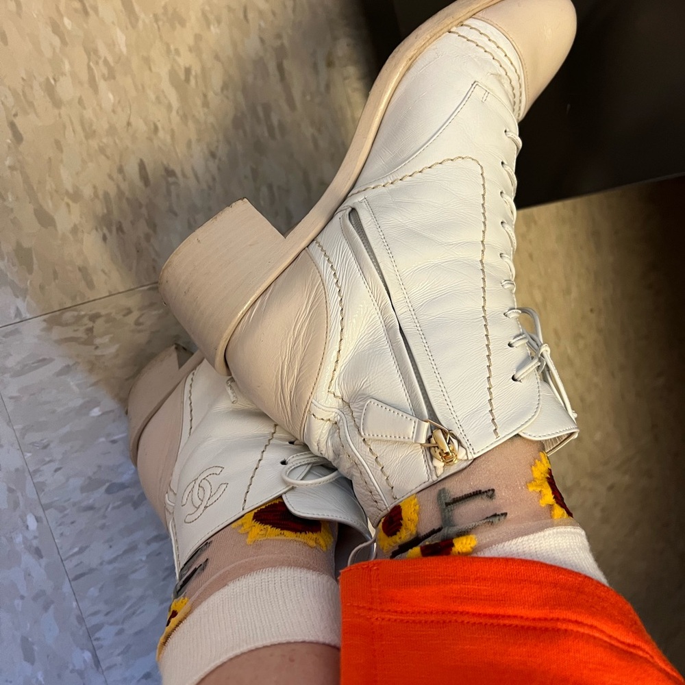 Meet your Posher, Posh